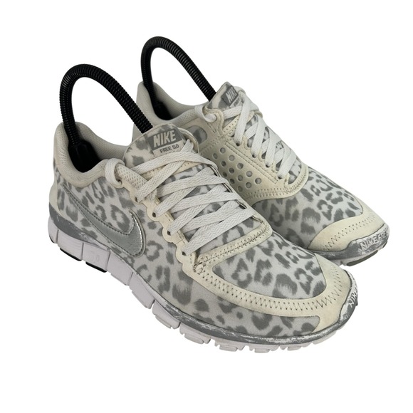 Nike Free 5.0 Shoes Womens Size 7 Leopard Print Running 511281-100 Sneakers - Picture 1 of 15